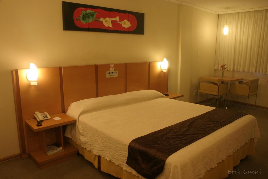 Suíte Deluxe com Banheira de Hidromassagem